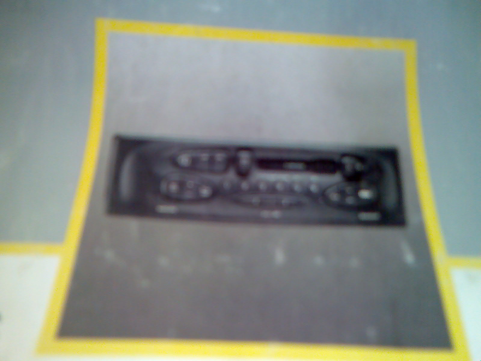 Renault Megane Scenic Hi, can someone help me decode my Renault