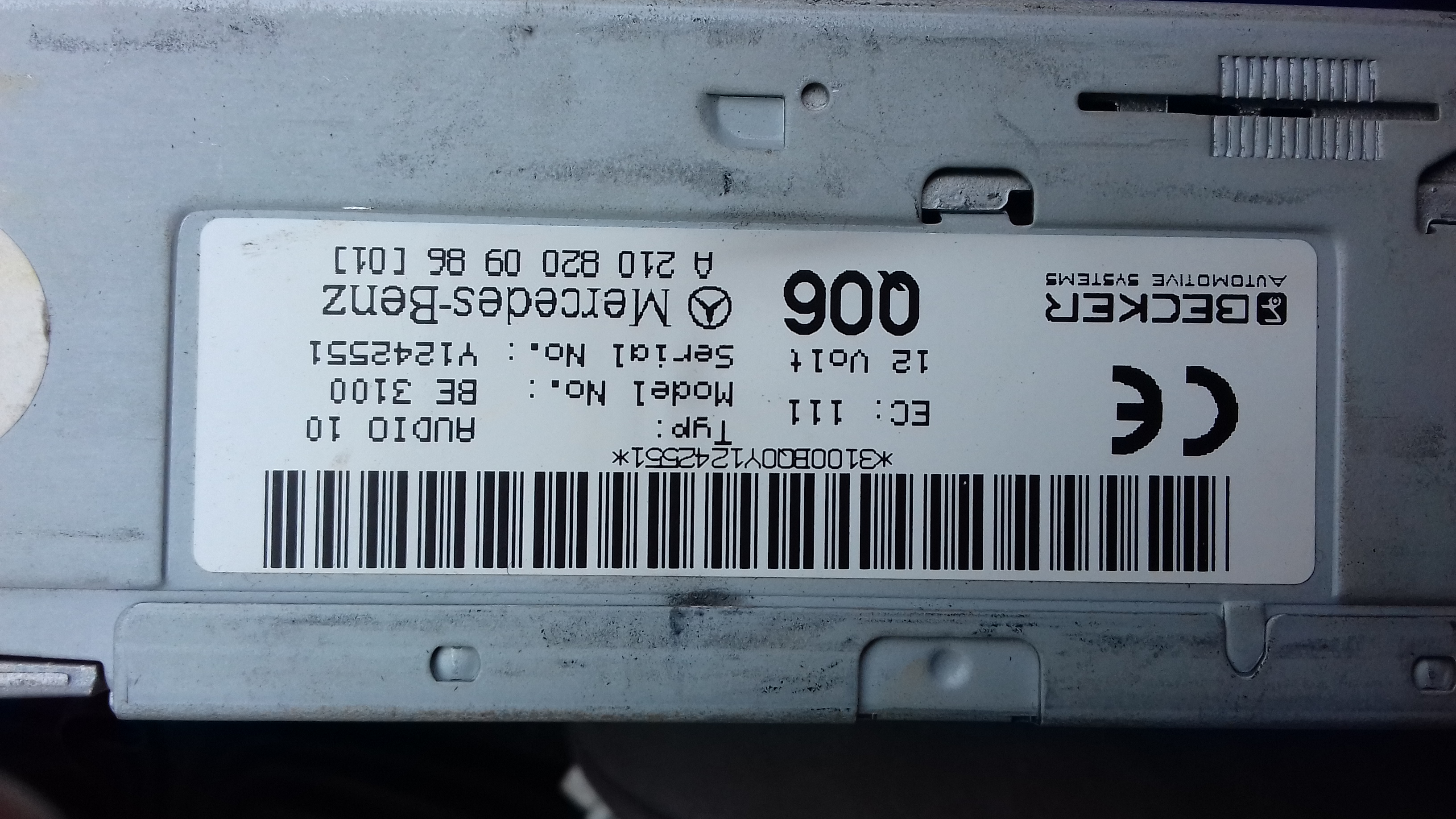 Becker audio 10 Help my
MB
WDB2020801F966872
2000g.