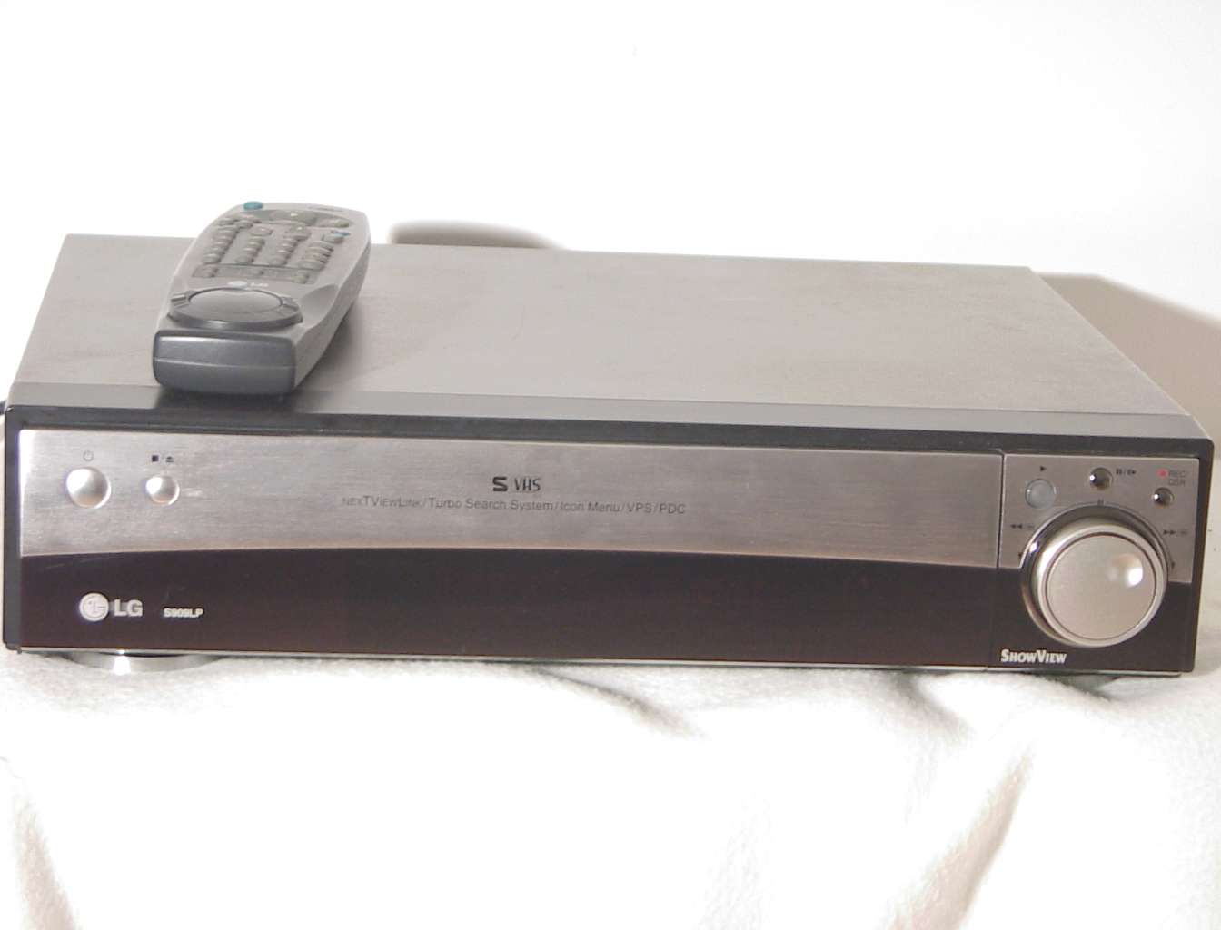 LG S909 LP Where can I find the schematic of this video recorder free