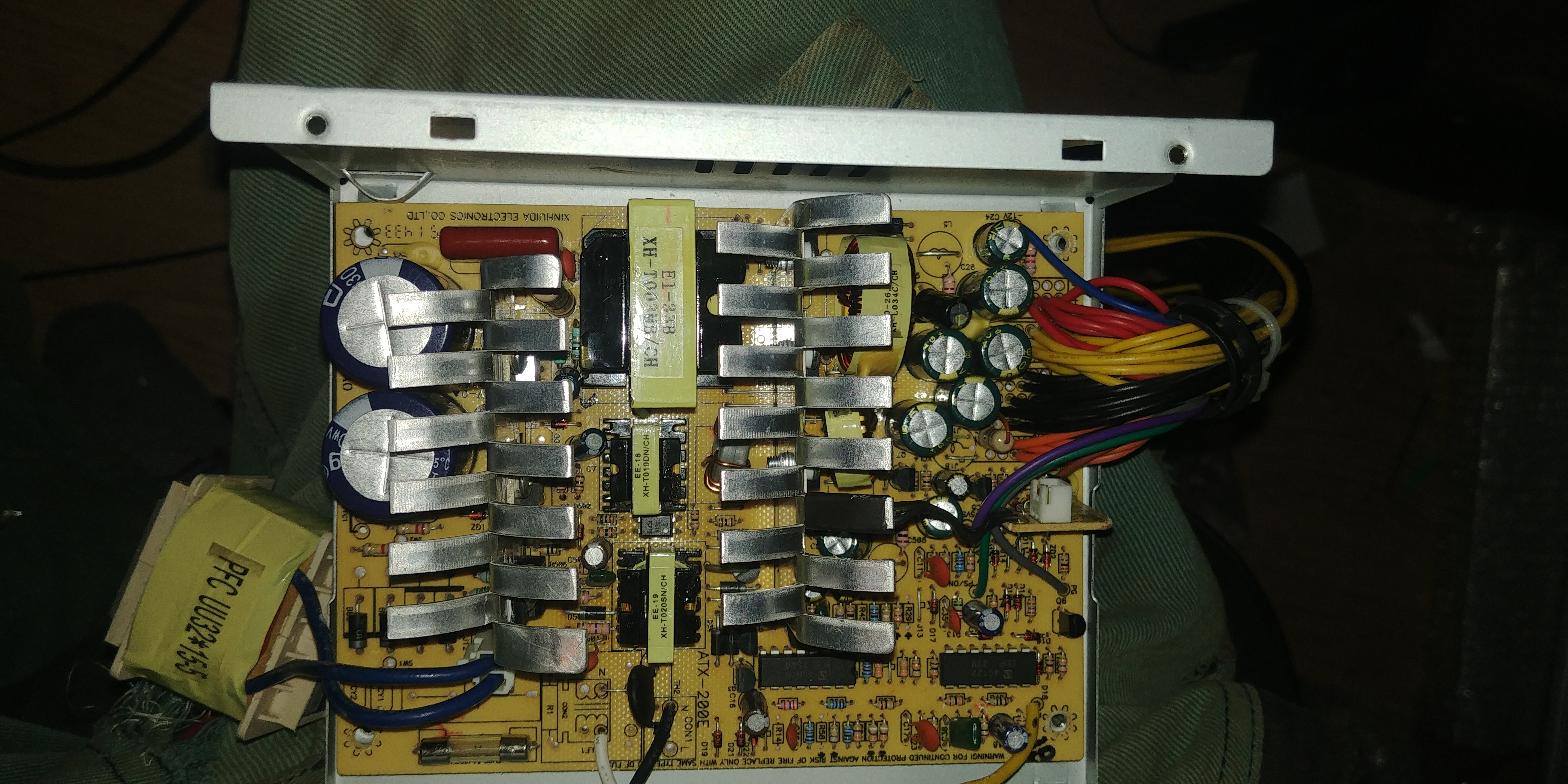 Akyga Ak-b1-450 I would like to request a wiring diagram for an ATX 450W power supply. There is a name on the panel that is xh-p200e rev D 02B. Thanks!